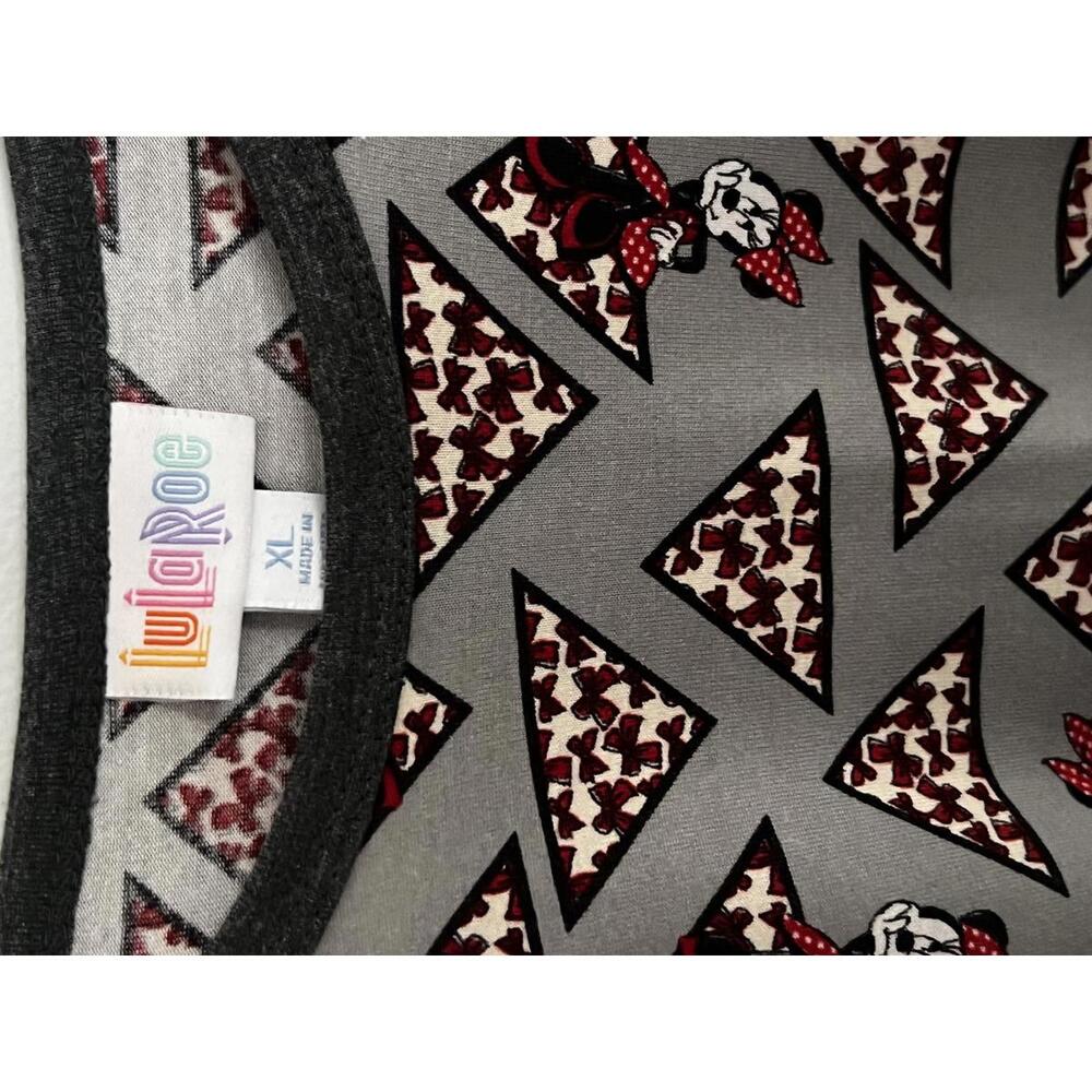 LuLaRoe Disney Minnie Mouse Patterned T-Shirt XL